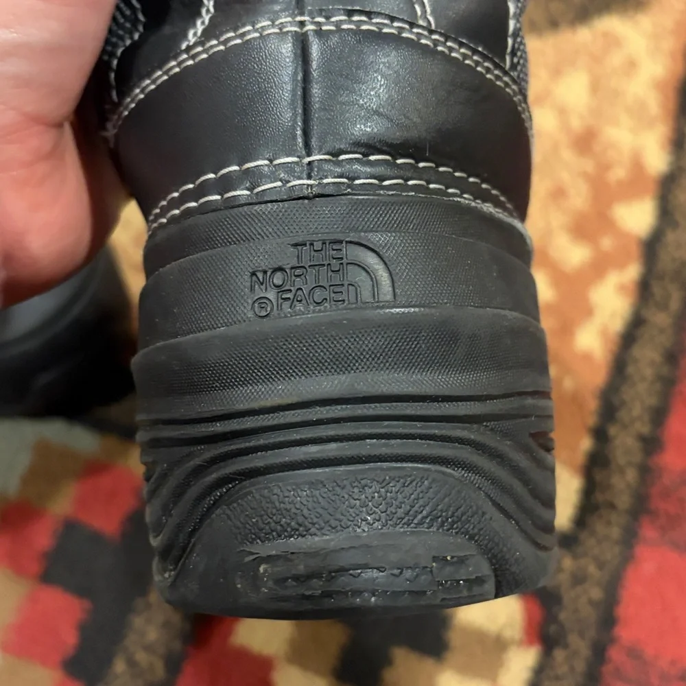 Boys The North Face winter snow boot